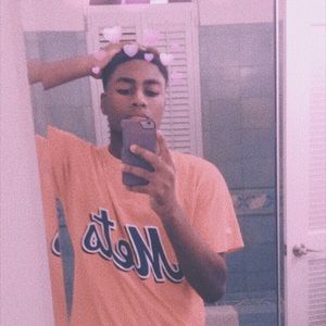 Meet your Posher, Kito